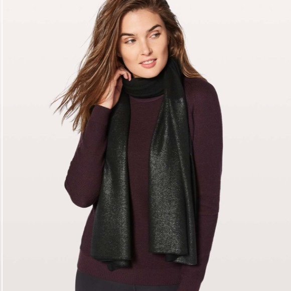 lululemon athletica Accessories - • Lululemon • All That Shimmers Scarf Black New